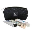 Kit Bolsa Nécessaire Black com Álcool em gel, Creme Hidratante para Mãos e Home Spray Vegano Kit Bolsa Nécessaire Black com Álcool em gel, Creme Hidratante para Mãos e Home Spray Vegano