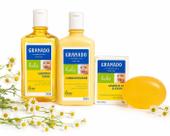 Kit Camomila Granado Bebê Shampoo Condicionador 250ml e um Sabonete 90g.Vamos cuidar dos pequenos com carinho que merece.