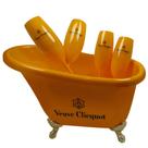 Kit Champanheira Banheira Laranja Veuve para 4 Garrafas e 4 Taças PS 270ml Kit Champanheira Banheira Laranja Veuve para 4 Garrafas e 4 Taças PS 270ml