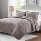 Kit Cobre Leito Casal Le Mans + 2 Porta-travesseiros Taupe Kit Cobre Leito Casal Le Mans + 2 Porta-travesseiros Taupe