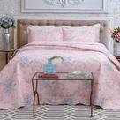Kit Cobre Leito Colcha Daily Casal 3 Peças Dupla Face Estampado Floral - Floral 3 Rosa - 100% Poliéster Kit Cobre Leito Colcha Daily Casal 3 Peças Dupla Face Estampado Floral - Floral 3 Rosa - 100% Poliéster