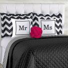Kit Cobre Leito Mr e Ms Dupla Face Casal Padrão 8 pç Preto Lovely Decor Kit Cobre Leito Mr e Ms Dupla Face Casal Padrão 8 pç Preto Lovely Decor