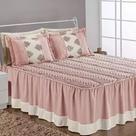 Kit Colcha Queen Súria 5 Peças Matelada com Babado 2,70m x 2,60m Decorativa Enxovais Kit Colcha Queen Súria 5 Peças Matelada com Babado 2,70m x 2,60m Decorativa Enxovais