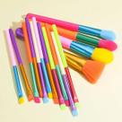 Kit Com 15 Pincéis De Maquiagem Profissional Pincel Colorido Kit Com 15 Pincéis De Maquiagem Profissional Pincel Colorido