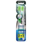Kit com 2 Escovas Dentais Oral-B Pró-Saúde Ultrafin Macia 35 Kit com 2 Escovas Dentais Oral-B Pró-Saúde Ultrafin Macia 35