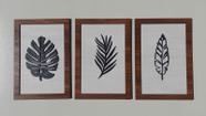 Kit com 3 Quadros MDF com moldura cor Tabaco com Folhas Decorativas Kit com 3 Quadros MDF com moldura cor Tabaco com Folhas Decorativas