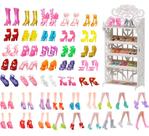 Kit com 50 Pares de Sapatos Sem Repetição e Mini Sapateira Para Bonecas de até 30 Cm de Altura
