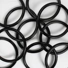 Kit Com 50 Unidades De Argola Plástica 7,9cm Preto Multiuso Resistente