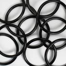 Kit Com 50 Unidades De Argola Plástica Preta Para Suporte De Pano Prato