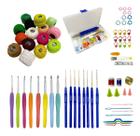 Kit Crochê Completo 8 Agulhas Cabo Emborrachado 8 Agulhas Finas 16 Mini Novelos de Linhas Coloridas