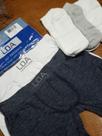 Kit Cueca LOA Masculino Tam. P com 2 cuecas+3 meias soquetes Kit Cueca LOA Masculino Tam. P com 2 cuecas+3 meias soquetes