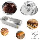 Kit De 1 Forma Vulcão Com Furo Para Bolo Bundt Nordic Cake + 1 Forma De Bolo Inglês Pão Gelo N. 2