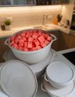 Kit de 4 Potes Plásticos Multiuso no Formato Bowl, Perfeitos para Servir ou Armazenar Alimentos com Elegância.