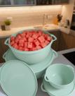 Kit de 4 Potes Plásticos Multiuso no Formato Bowl, Perfeitos para Servir ou Armazenar Alimentos com Elegância.