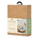 Kit de Bordados de Frutas da Floresta - DMC Mindful Making