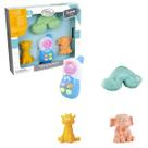 Kit De Brinquedos Para Bebê Vinil Macio Animais e Nuvem Com Ventosa + Celular Musical Com Botões Interativos e Luz Omg