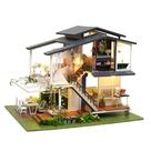 Kit de Casa de Bonecas em Miniatura Wizardi Villa Monet Garden Roombox 32x25x24 cm