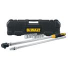 Kit de Ferramentas DEWALT para Troca de Pneus - 12 Peças com Chave de Torque Kit de Ferramentas DEWALT para Troca de Pneus - 12 Peças com Chave de Torque