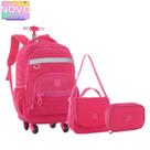 KIT De Mochila G 4 Rodas 360Juvenil Estilosa Cor Pink Roxo Desenho Do Tecido Matelassê Lancheira Té KIT De Mochila G 4 Rodas 360Juvenil Estilosa Cor Pink Roxo Desenho Do Tecido Matelassê Lancheira Té