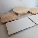 Kit Decoração Mesa Festa 5 Peças Acabamento Premium 4 Bandejas 2 Pintadas 2 Pinus Boleira 24cm