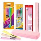 Kit Escolar Voltas Aulas Tons Pastéis Rosa ou Verde 17pcs com Estojo Caneta Lápis Borracha Régua Apontador Marca Texto