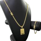 Kit Grumet 6mm + Pingente Letra Banhado a Ouro 18K Kit Grumet 6mm + Pingente Letra Banhado a Ouro 18K