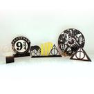 Kit Harry Potter, Relógio, Porta Chaves, Totem, 2 Luminárias Kit Harry Potter, Relógio, Porta Chaves, Totem, 2 Luminárias