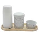 Kit higiene 4 peças Poá -Molh. Poá c/ garrafa Tudo porcelana Kit higiene 4 peças Poá -Molh. Poá c/ garrafa Tudo porcelana