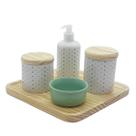 Kit higiene bebê Poá 5 pçs - Molh. Verde -Tampas e Bdj Pinus Kit higiene bebê Poá 5 pçs - Molh. Verde -Tampas e Bdj Pinus