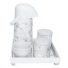 Kit Higiene Espelho Potes, Garrafa, Molhadeira e Capa Rosa Quarto Bebê Menina Kit Higiene Espelho Potes, Garrafa, Molhadeira e Capa Rosa Quarto Bebê Menina