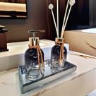 Kit Lavabo Preto Decoração Com Bandeja Dourado Completo De Vidro Luxo Difusor