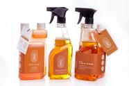 Kit Limpador Multiuso e Limpa Pisos Eco Sustentáveis Kit Limpador Multiuso e Limpa Pisos Eco Sustentáveis