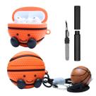 Kit Limpador para Fones e Capa Protetora Nerdcase Compatível com AirPods Pro 3, Bola de Basquete Kit Limpador para Fones e Capa Protetora Nerdcase Compatível com AirPods Pro 3, Bola de Basquete