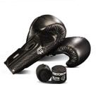 Kit Luva De Boxe/Muay Thai Pretorian Elite Com Bandagens 3.5M - 16OZ Kit Luva De Boxe/Muay Thai Pretorian Elite Com Bandagens 3.5M - 16OZ