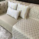 Kit Manta Geométrico, 2 Capas de Almofada e 1 Almofadas Retangular Luxo Branco com Dourado 45cmx45cm
