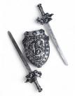 Kit Medieval 2 Espadas Escudo Grifo Combate Infantil JR0951 Kit Medieval 2 Espadas Escudo Grifo Combate Infantil JR0951