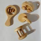 Kit Montessori para bebês Discos Interconectados, Chocalho de Rolar, Chocalho de Empunhar e Carrinho