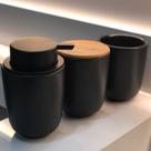 Kit para banheiro 3 peças em cerâmica preto Kit para banheiro 3 peças em cerâmica preto