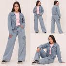 kit para o inverno calça cargo jeans marmorizada modinha, jaqueta jeans marmorizada premium e camiseta algodão tshirt baby look do 10 ao 16