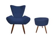 Kit Poltrona Decorativa Emilia + Puff Redondo Suede Azul Marinho Pés Madeira Ms Decor