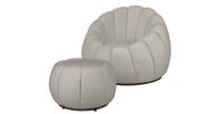 Kit Poltrona + Puff Decorativo Concha Veludo Marfim