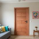 Kit Porta Completa Malta 90x210cm Fechadura Preta em Madeira Maciça Angelim Uniqdoor