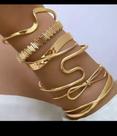 Kit Pulseiras Femininas Banhadas a Ouro 18K Luxo Moderno e Elegante