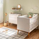 Kit Quarto Infantil Theo com Pés Retrô Mel - Berço + Cômoda 3 Gavetas - Branco Fosco