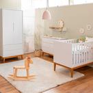 Kit Quarto Infantil Theo com Pés Square Mel - Berço + Cômoda 6 Gavetas + Guarda-Roupa 2 Portas - Branco Fosco