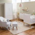 Kit Quarto Theo com Pés Square Natural - Berço Mini Cama + Cômoda 6 Gavetas + Guarda-Roupa 2 Portas + Poltrona de Amamentação com Puff Capri - Branco
