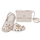 Kit Sandália Infantil babuche com pins e bolsa transversal
