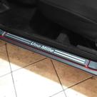 Kit Soleiras Super Protetoras + Para-Braços Fiat Uno Mille - 4 portas Kit Soleiras Super Protetoras + Para-Braços Fiat Uno Mille - 4 portas