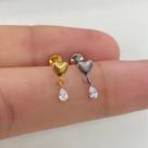 Labret de Titânio com Pingente em Formato de Coração e Gota