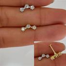 Labret em Aço Cirúrgico Cascata 3 Marias - Dourado com Zircônias Labret em Aço Cirúrgico Cascata 3 Marias - Dourado com Zircônias